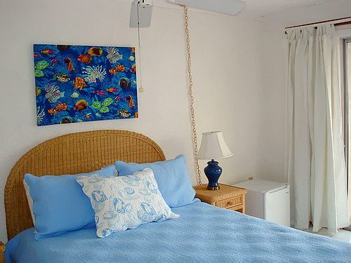 Caicos Beach Condominiums Whitby Exterior foto